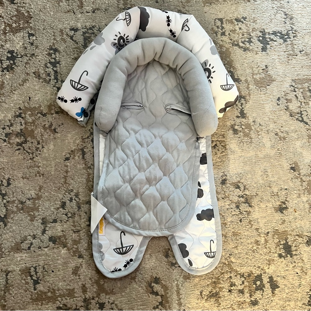 Goldbug infant car seat headrest duo support